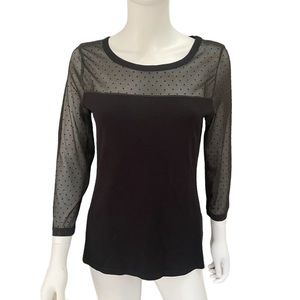 Top with mesh sleeves